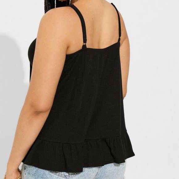 ❤️NWT VINTAGE TORRID CAMI - BLACK WOVEN EYELET SWING TANK - PLUS SIZE - Picture 2 of 14